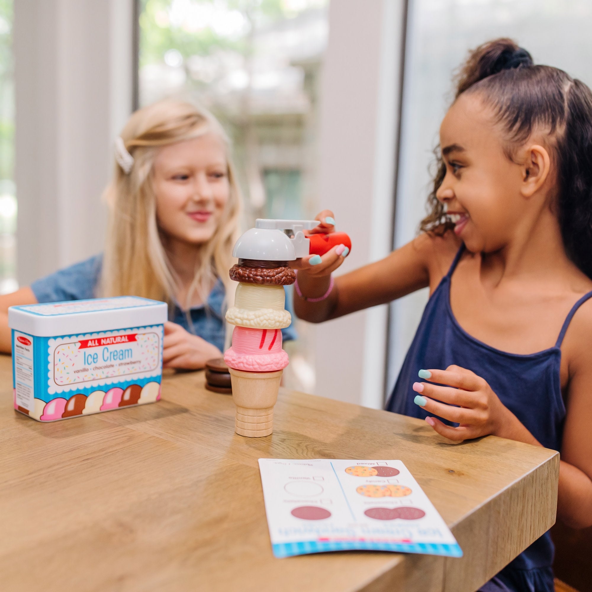 Scoops & Sandwiches Ice Cream Play Set