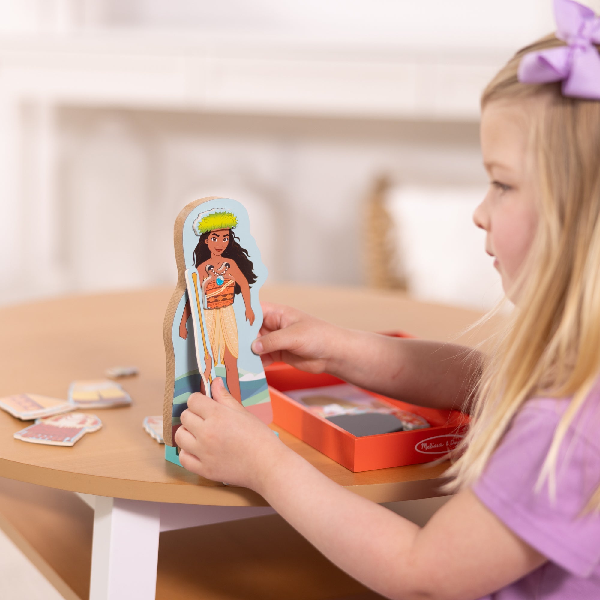 Disney Princess Moana Wooden Magnetic Dress-Up Play Set