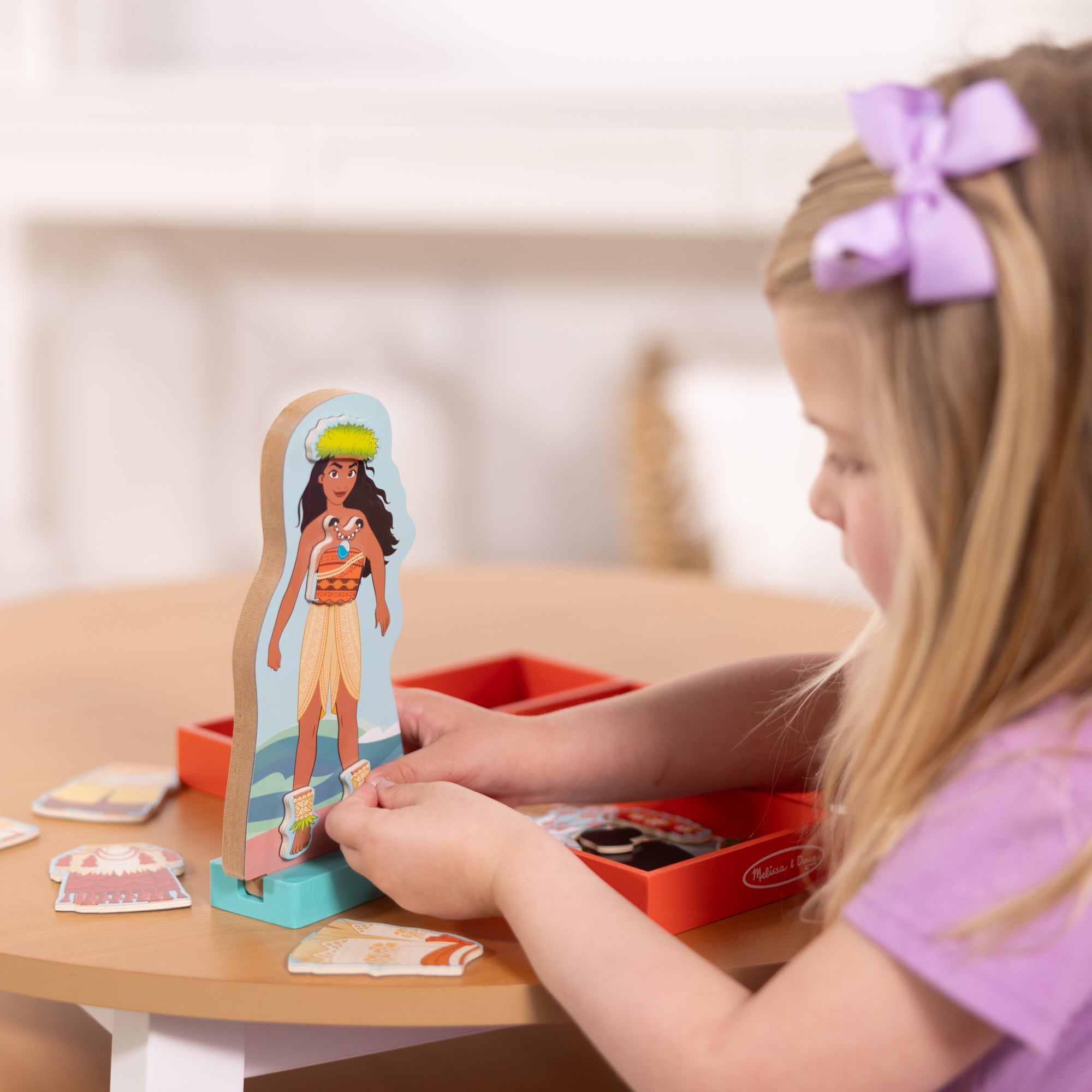 Disney Princess Moana Wooden Magnetic Dress-Up Play Set