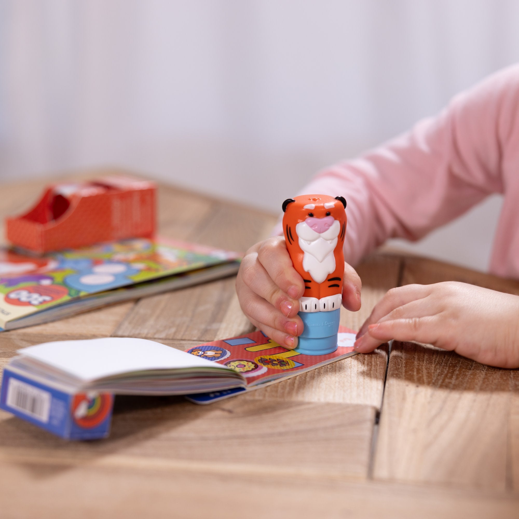 Sticker WOW!™ Tiger Bundle: Activity Pad & Sticker Stamper + Mini Activity Pad and 200 Refill Stickers