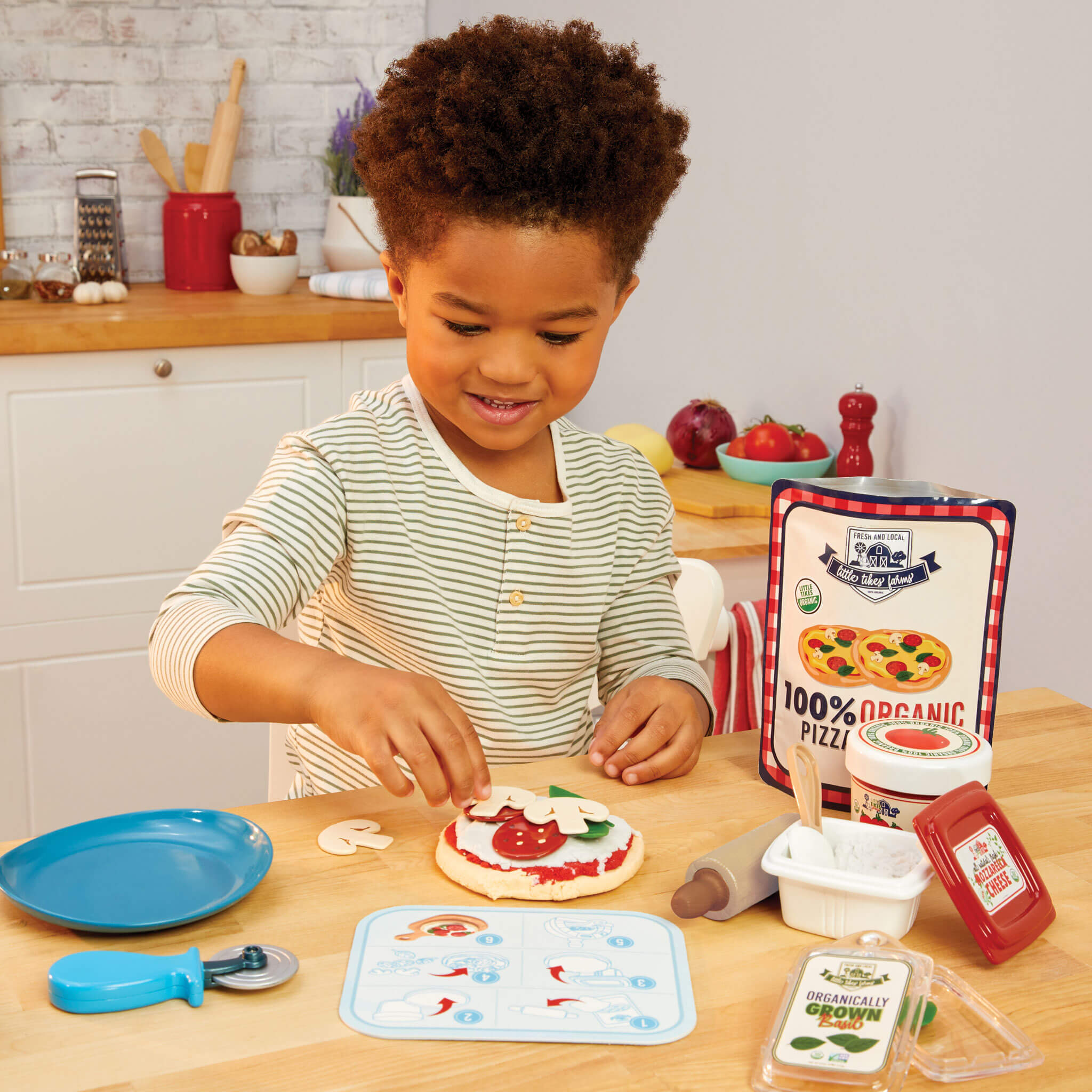 Creative Chefs™ Pizza Kit – Cooking Playset with Light-Up Pizza Oven