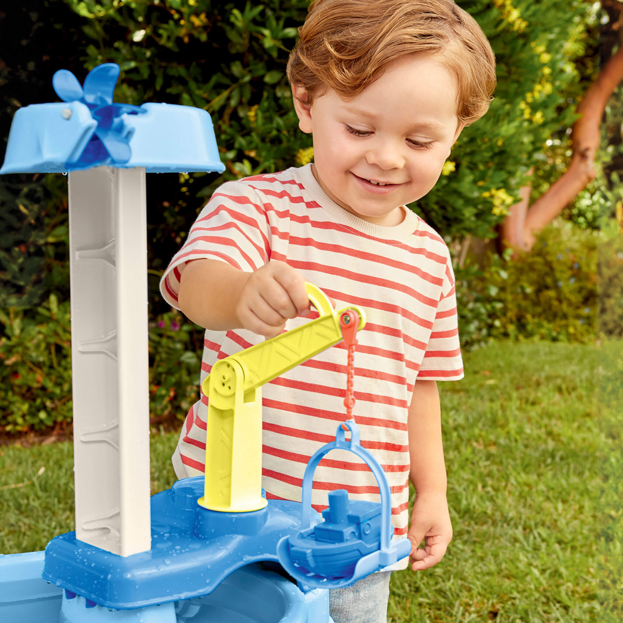 Adventure Falls Water Table™