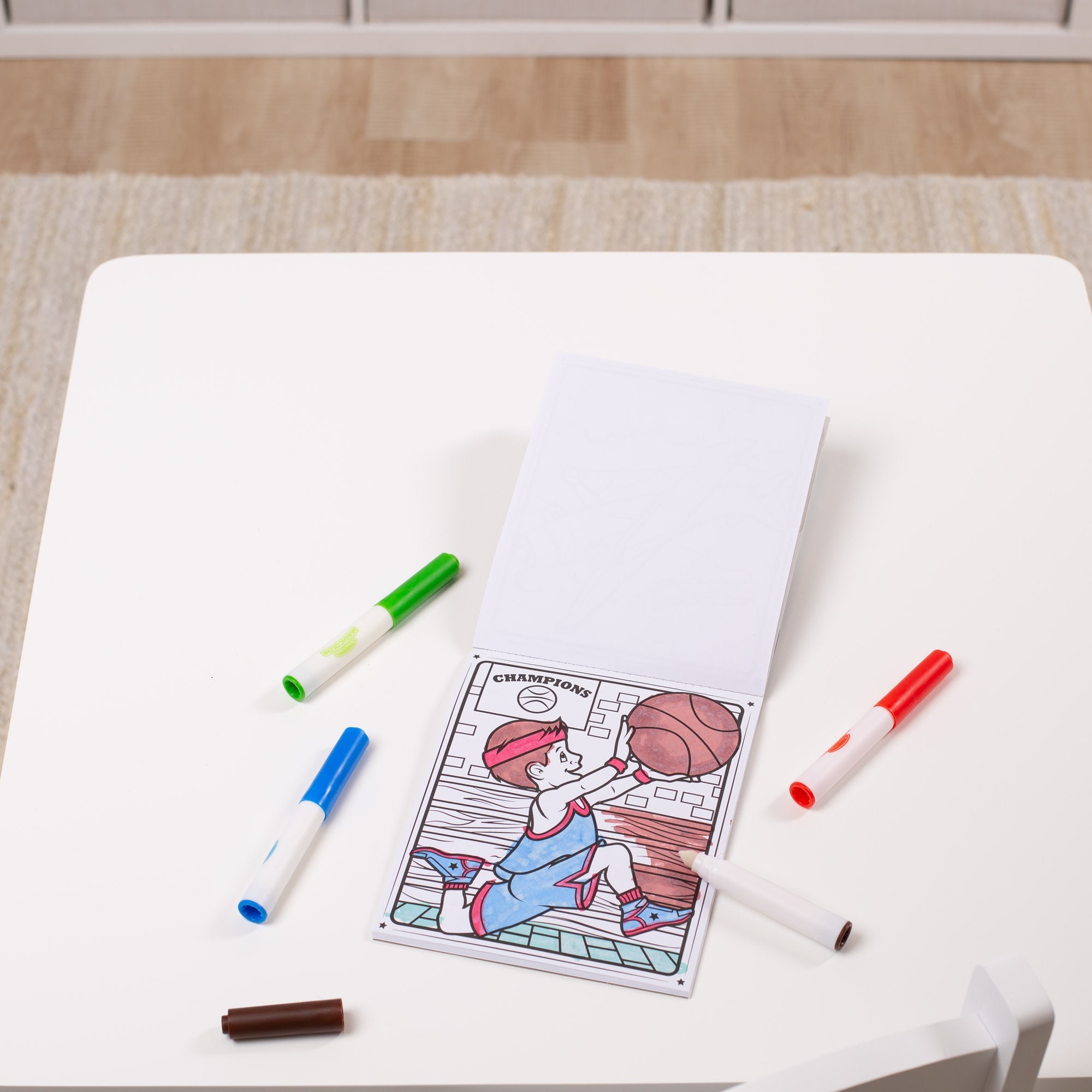 On The Go Magicolor Coloring Pad - Adventure