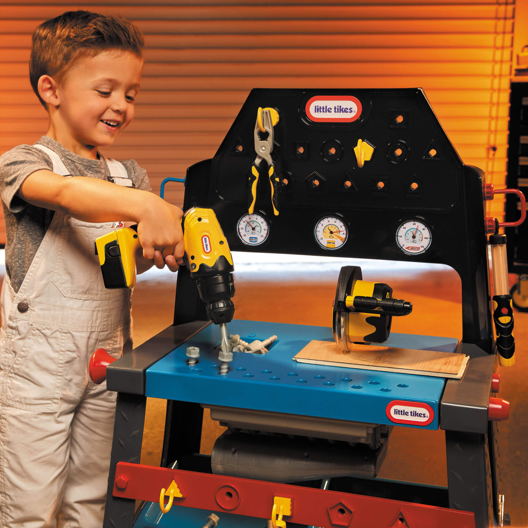 2-in-1 Buildin' to Learn Motor & Wood Shop™