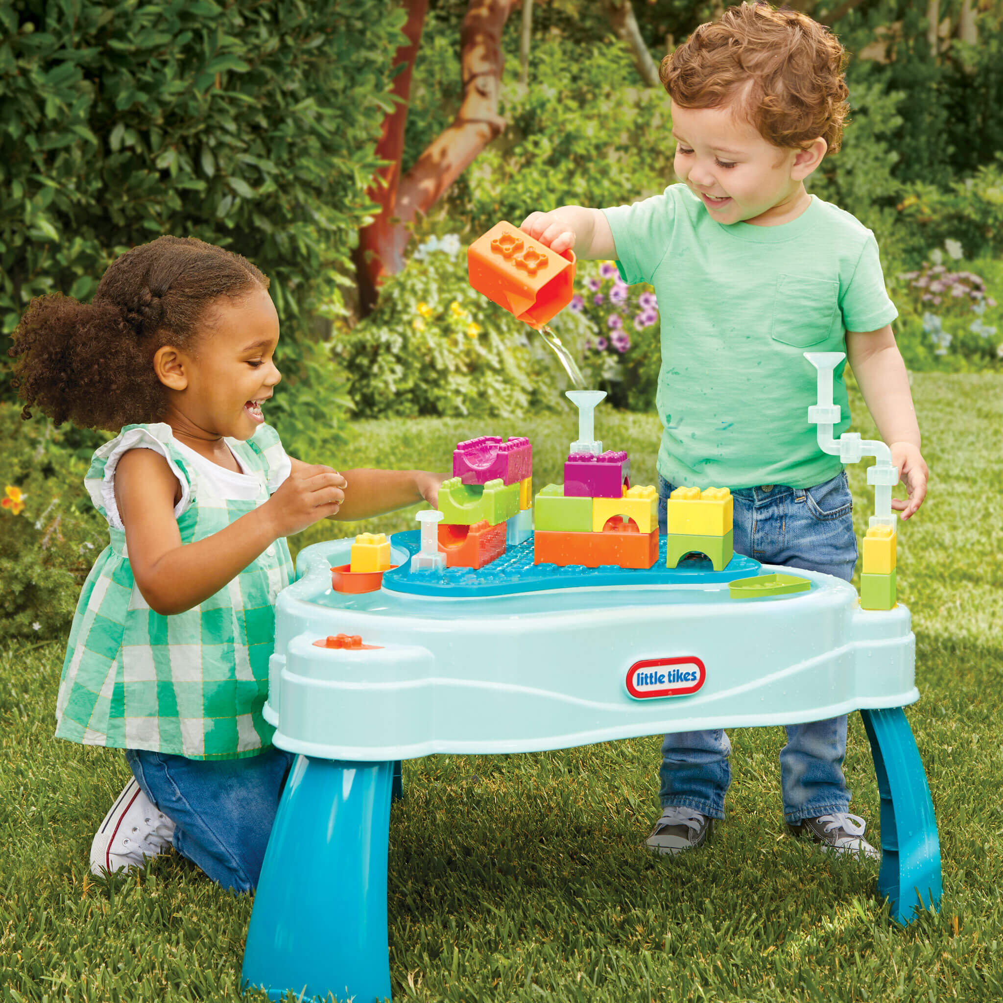 Build & Splash™ Water Table with 25+ Accessories