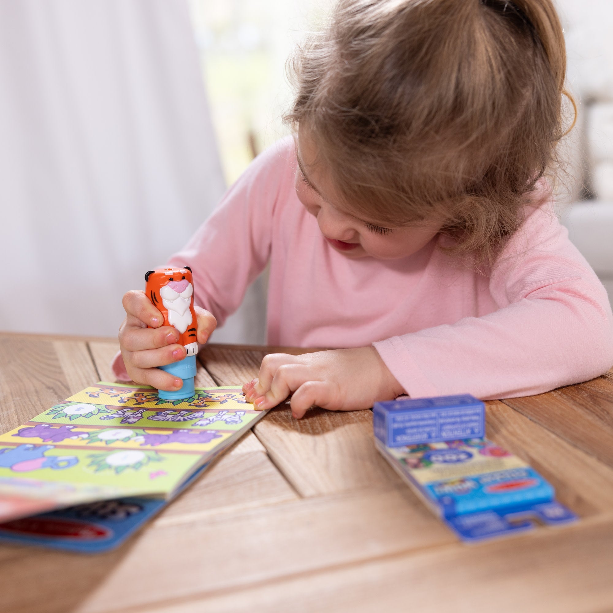 Sticker WOW!™ Tiger Bundle: Activity Pad & Sticker Stamper + Mini Activity Pad and 200 Refill Stickers