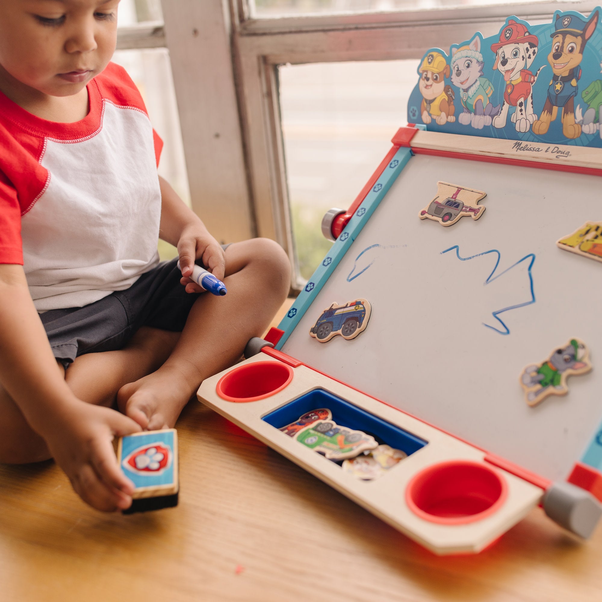 PAW Patrol Wooden Tabletop Art Center