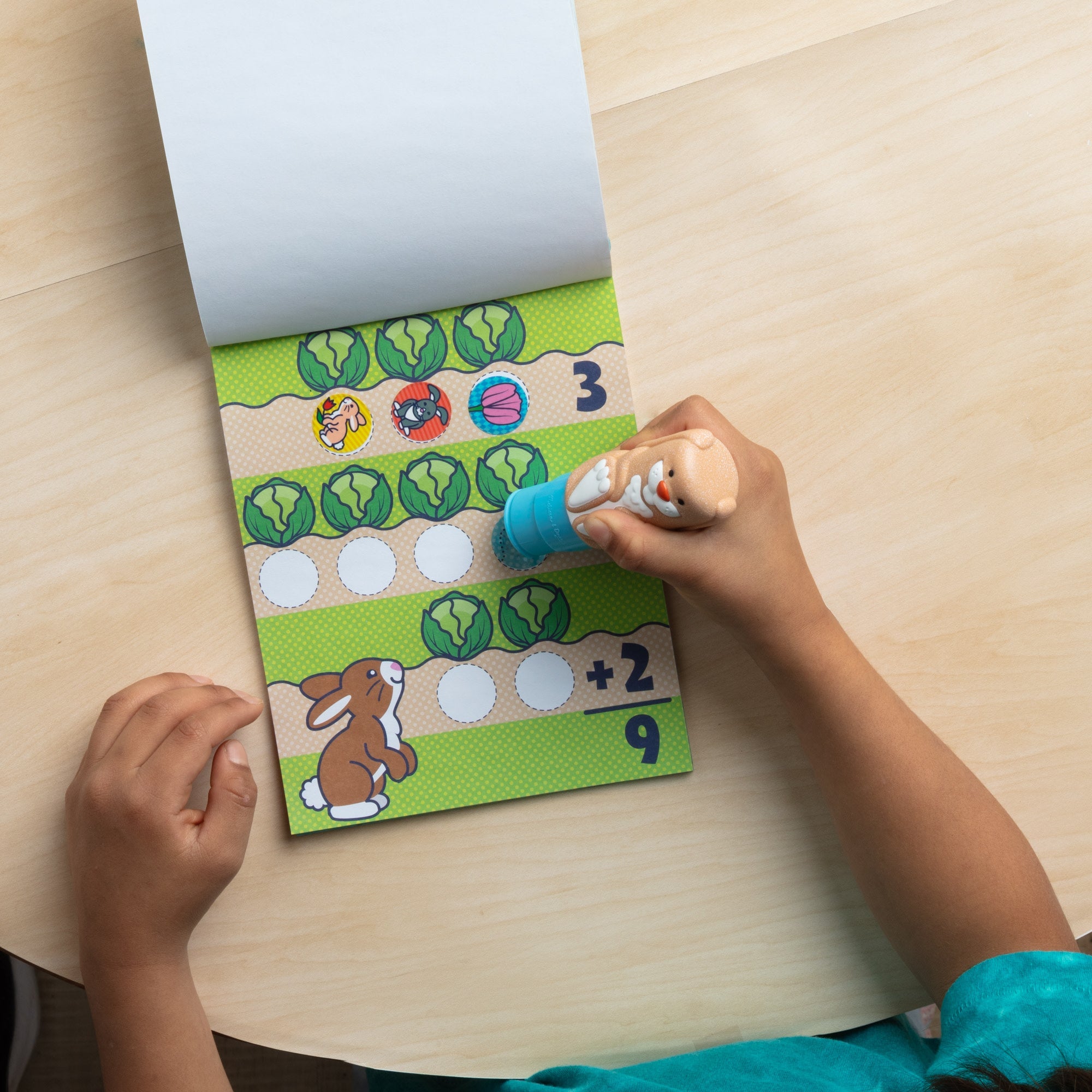 Sticker WOW!™ Bunny Bundle: Activity Pad & Sticker Stamper + Mini Activity Pad and 200 Refill Stickers