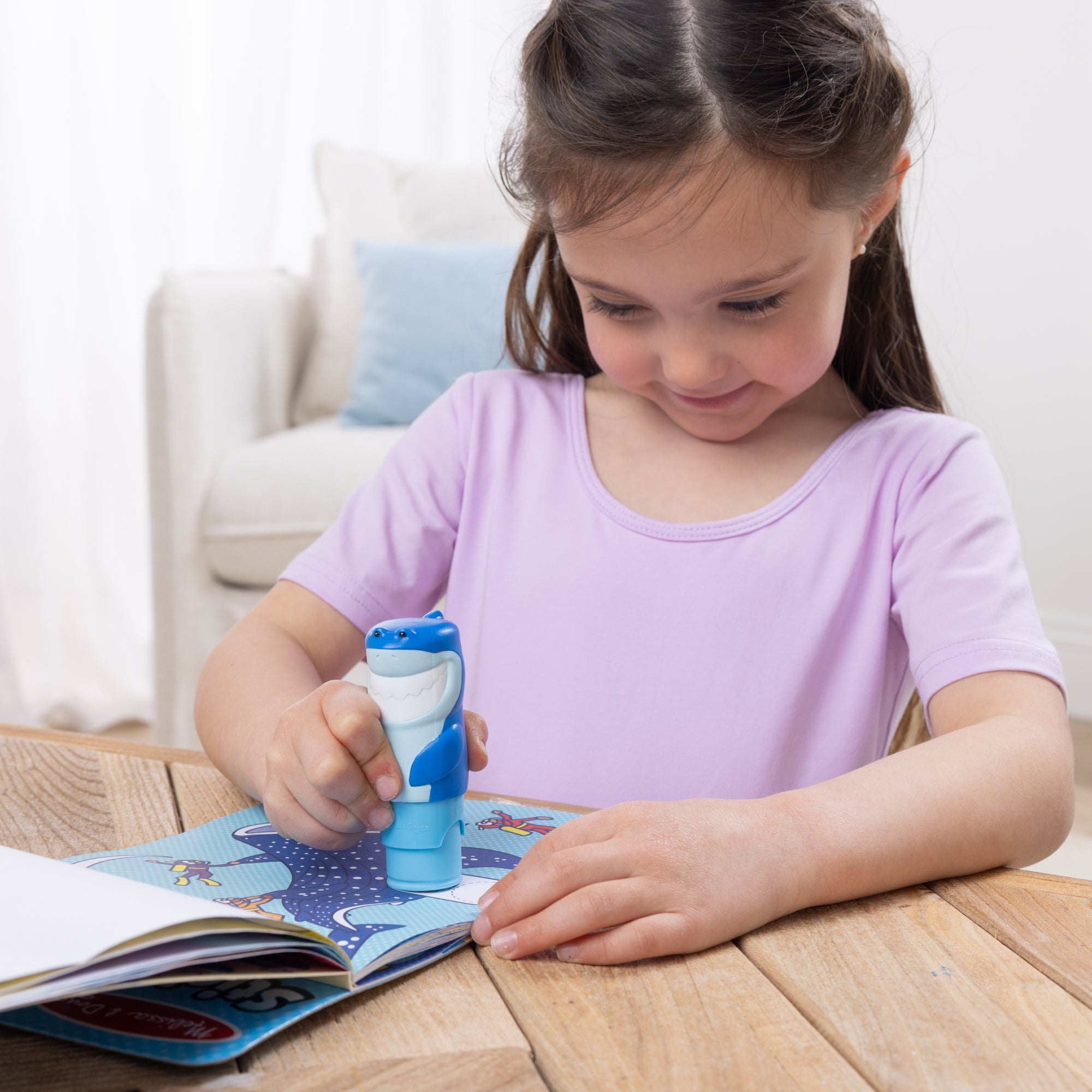 Sticker WOW!™ Shark Bundle: Activity Pad & Sticker Stamper + Mini Activity Pad and 200 Refill Stickers