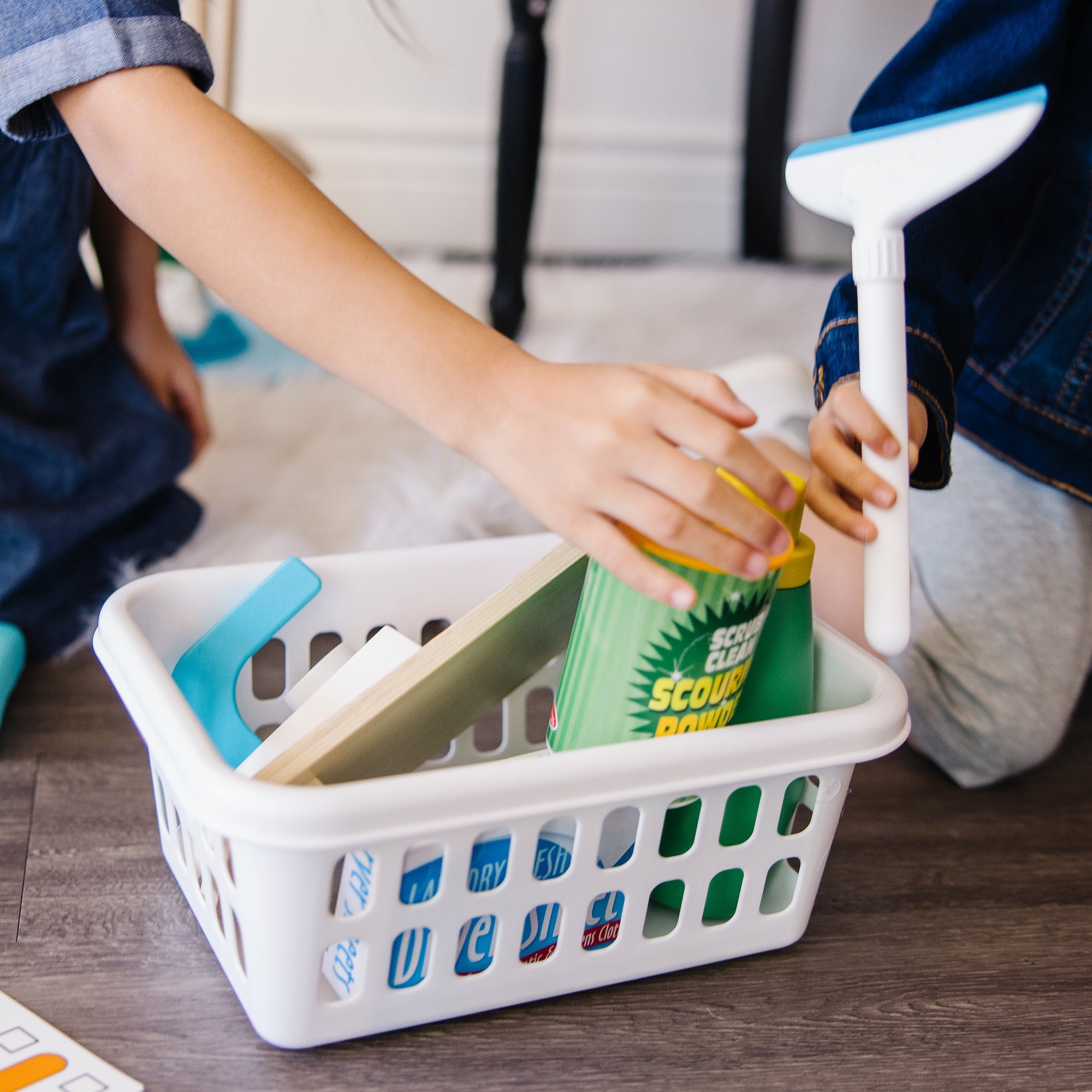 Deluxe Cleaning & Laundry Play Set