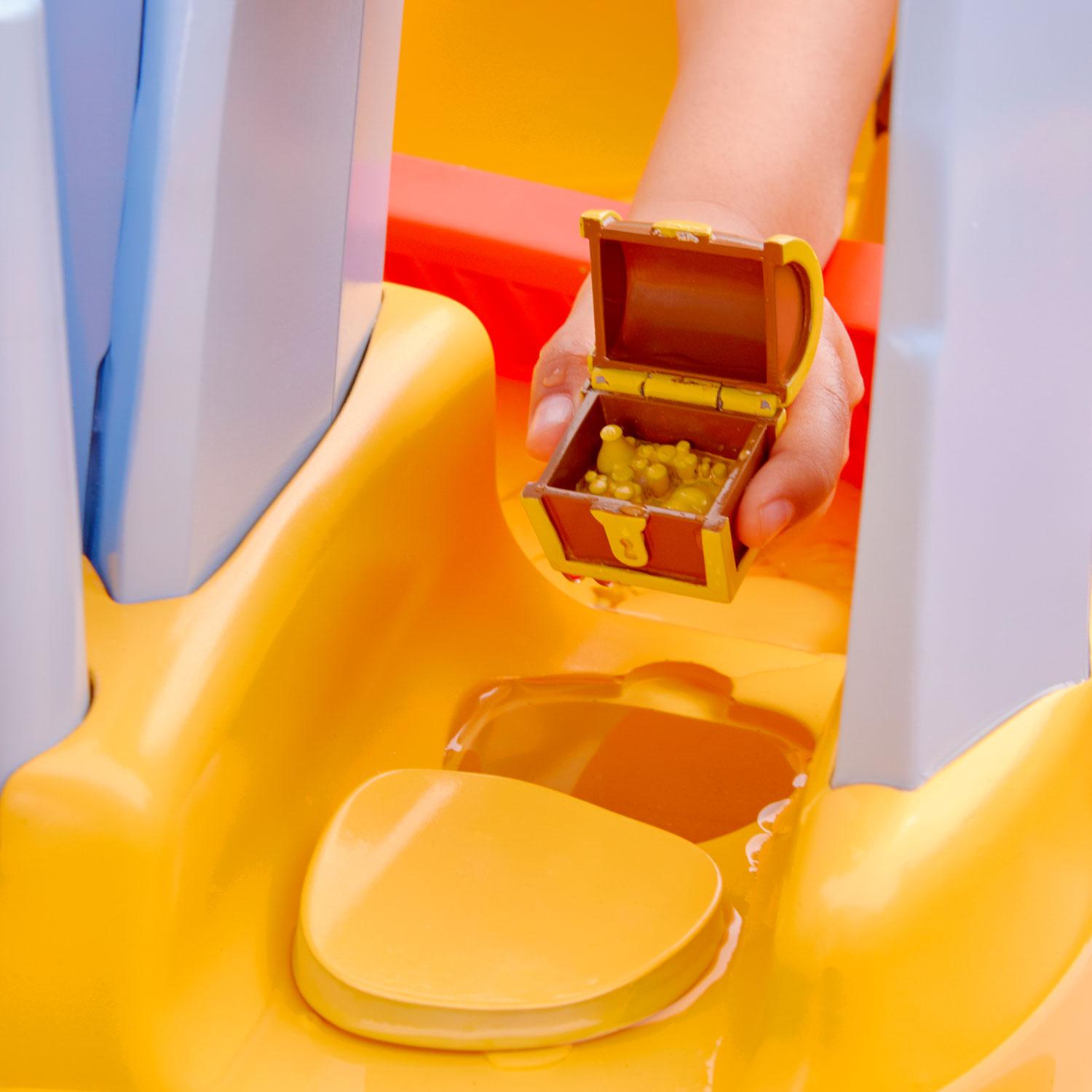 Island Wavemaker™ Water Table