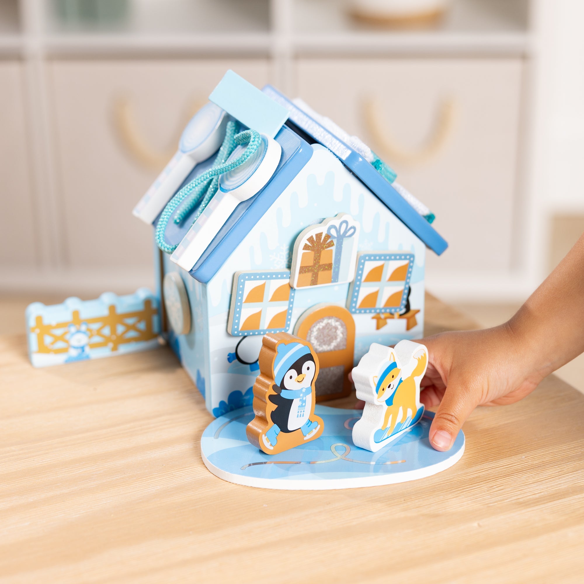 Wooden Gingerbread House Play Set – Winter Frost