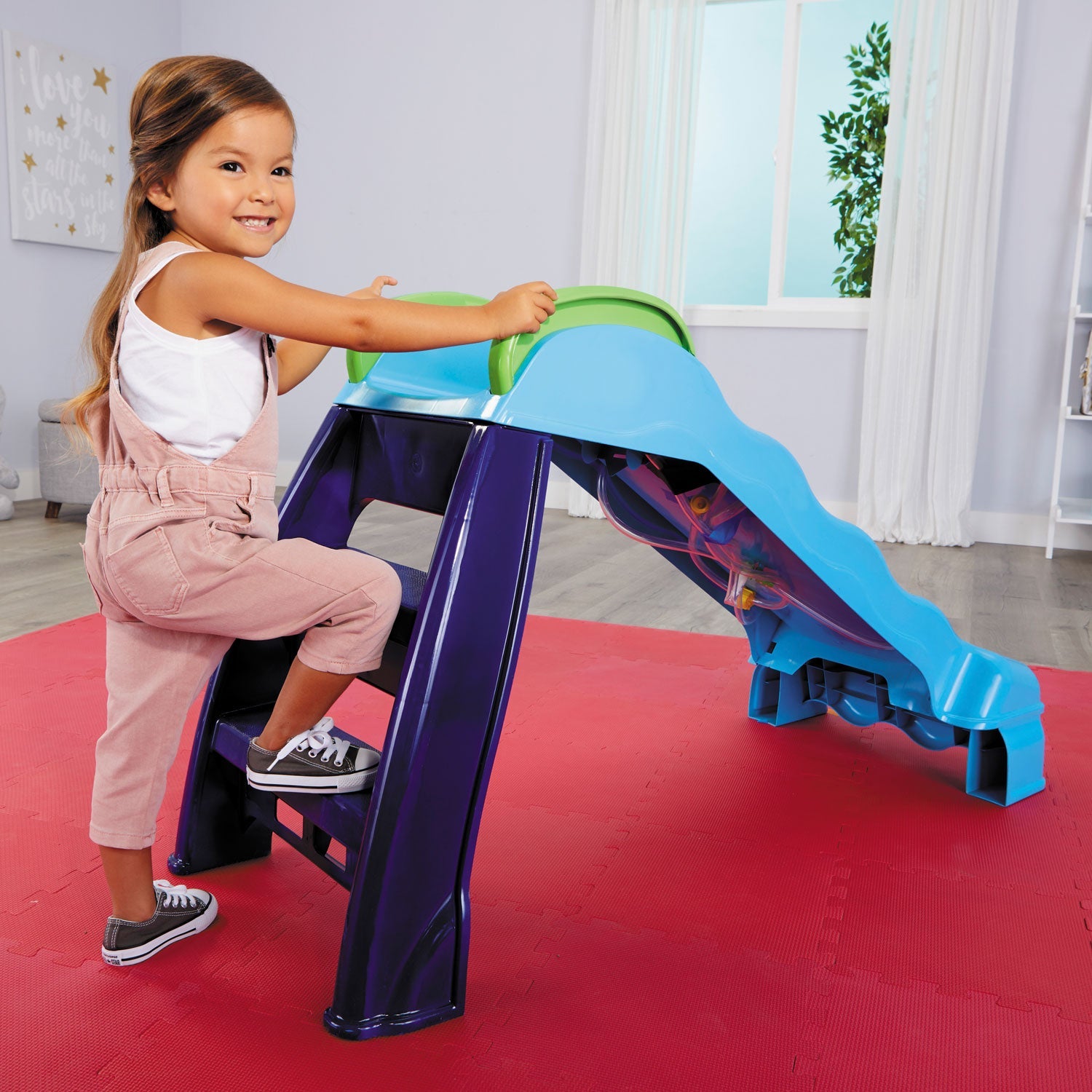2-in-1 Indoor-Outdoor Slide with Water Spraying Jets