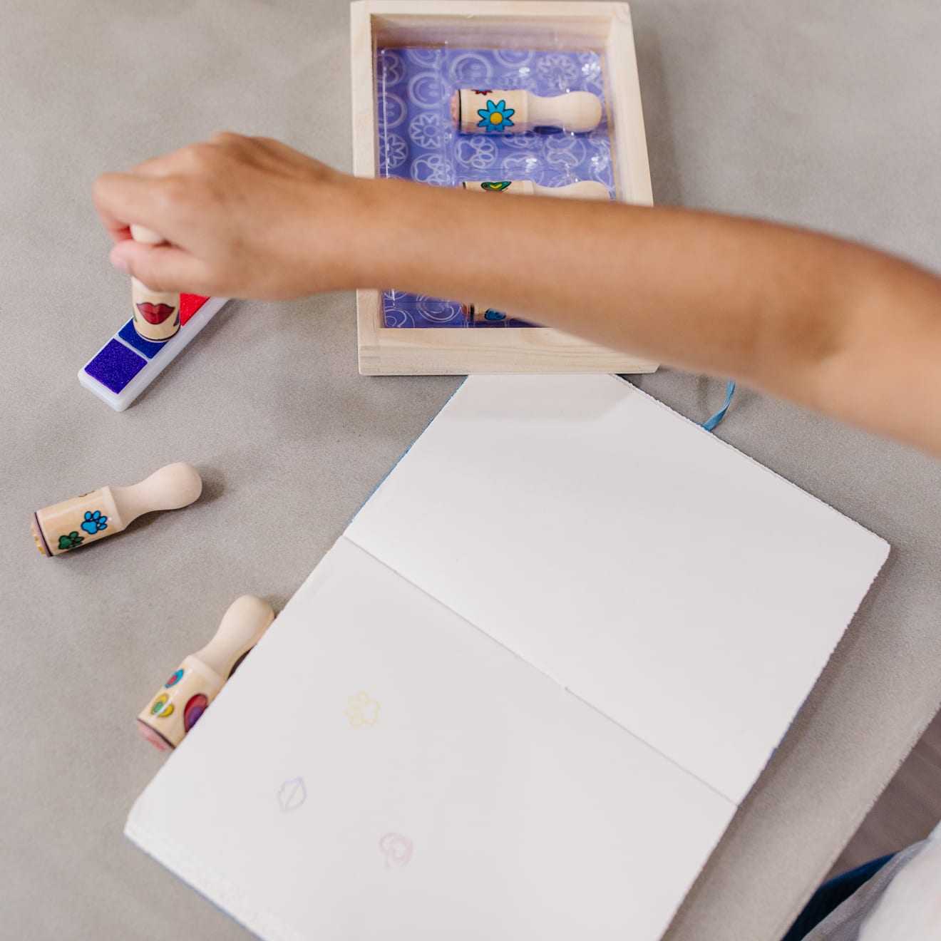 Wooden Stamp Set - Happy Handles