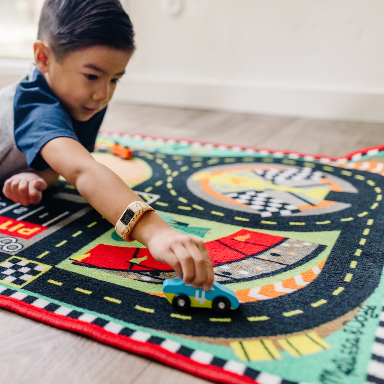 Round the Speedway Race Track Rug & Car Set