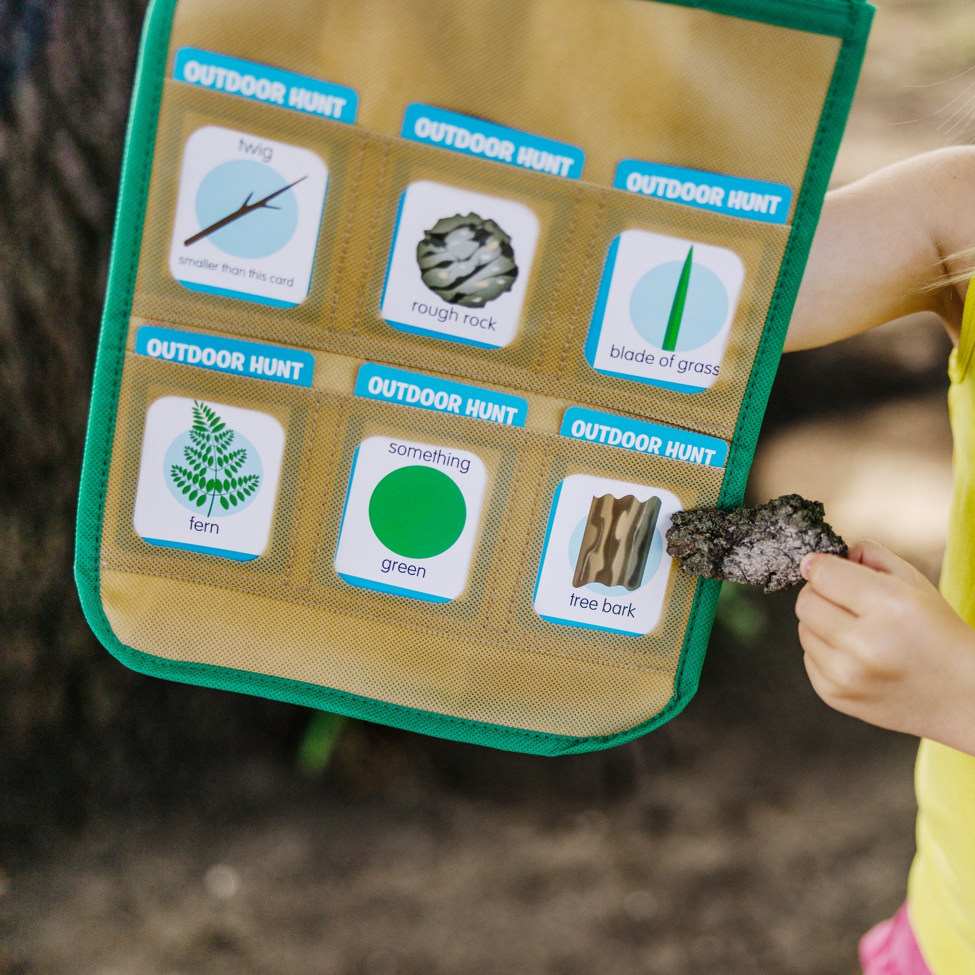 Let’s Explore Indoor/Outdoor Scavenger Hunt Play Set