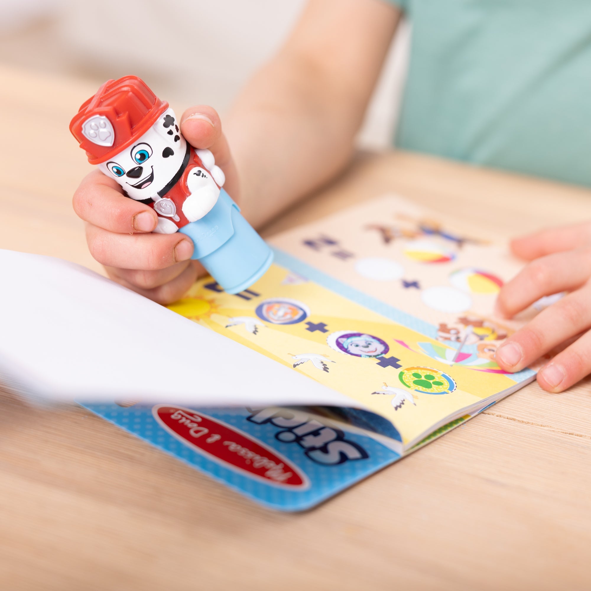 Sticker WOW!™ Activity Pad & Sticker Stamper - PAW Patrol Marshall