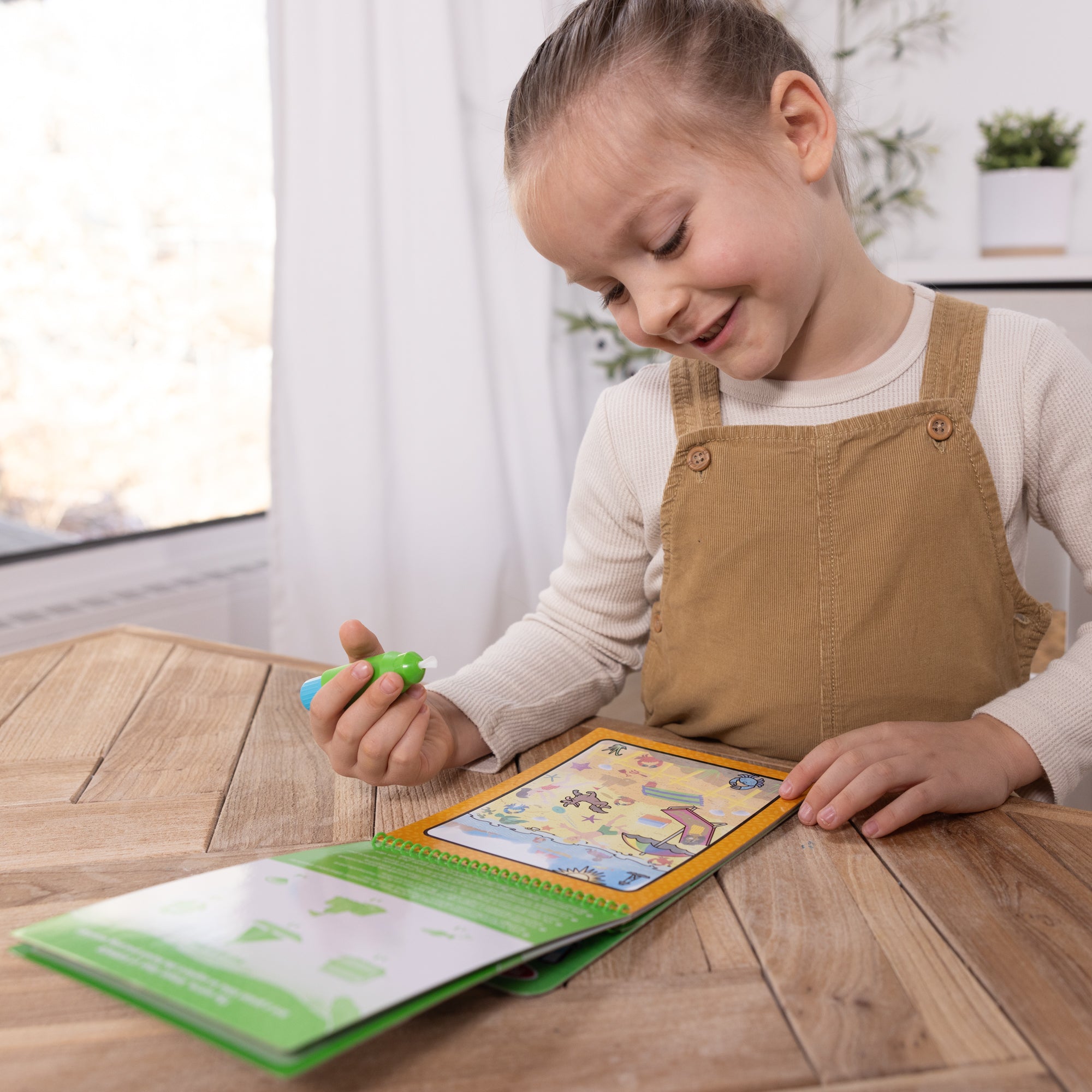 Water WOW! Water-Reveal Pad - Seasons