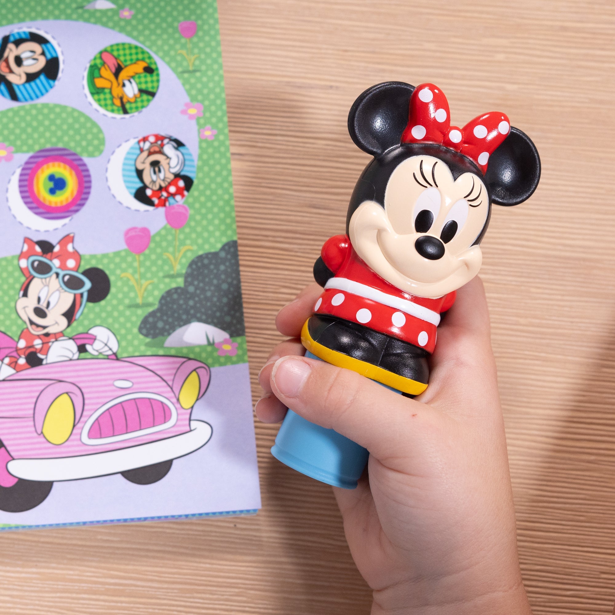 Sticker WOW! Activity Pad & Sticker Stamper - Disney's Minnie Mouse