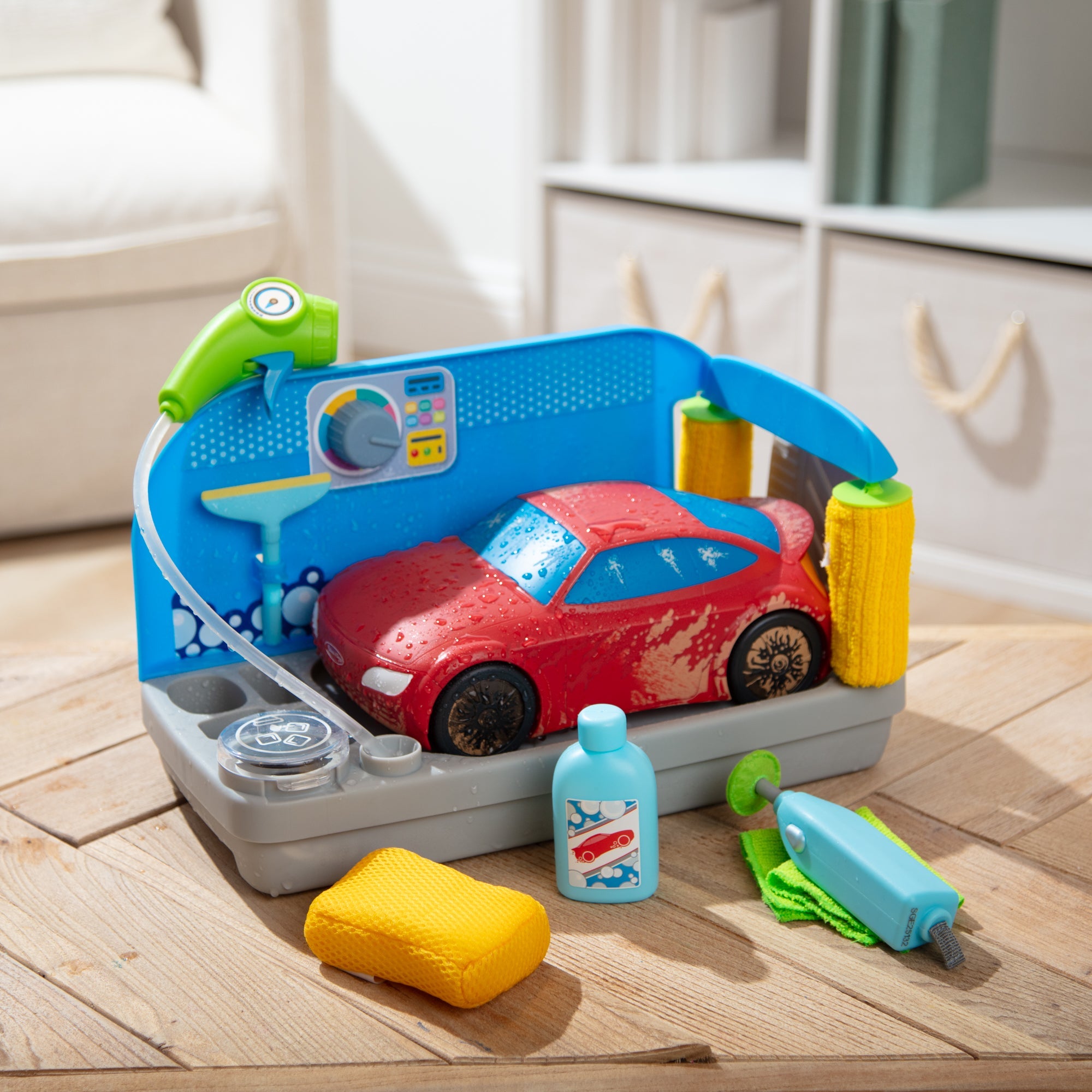 Spray & Shine Car Wash Play Set
